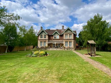 2 bedroom Flat for sale in 26 Beacon Lane, Grantham, NG31