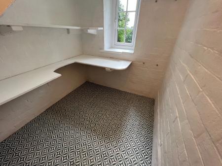 3 bedroom Detached house to let in Main Street, Sleaford, Haceby, NG34