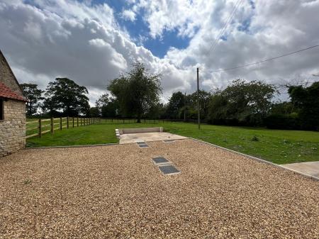 3 bedroom Detached house to let in Main Street, Sleaford, Haceby, NG34