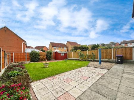 4 bedroom Detached house for sale in Berkshire Drive, Grantham, NG31