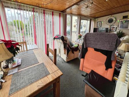 3 bedroom Semi-detached house for sale in Corby Road, Bitchfield, Grantham, NG33