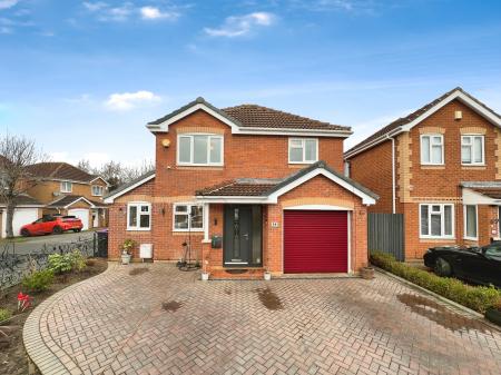 3 bedroom Detached house for sale in Baysdale Grove, Grantham, NG31
