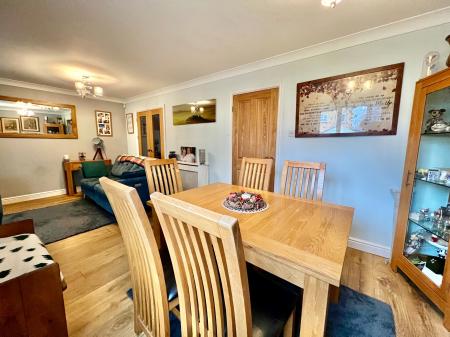 3 bedroom Detached house for sale in Baysdale Grove, Grantham, NG31