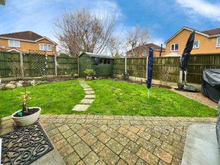 3 bedroom Detached house for sale in Baysdale Grove, Grantham, NG31