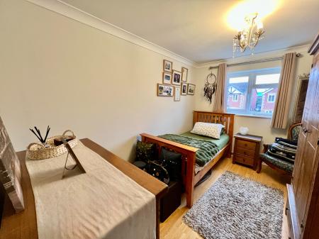 3 bedroom Detached house for sale in Baysdale Grove, Grantham, NG31