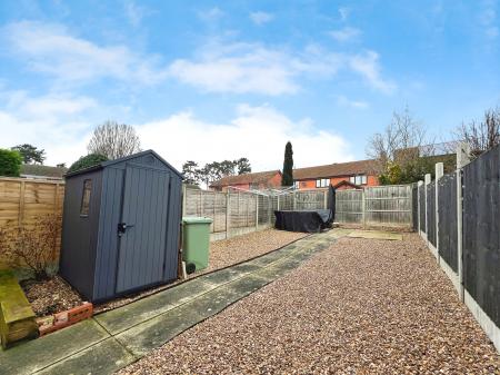 3 bedroom Terraced House for sale in Palmwood Close, Gonerby Hill Foot, Grantham, NG31