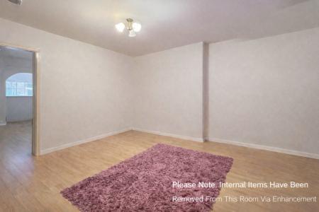 2 bedroom Terraced House for sale in Cowes Road, Grantham, Grantham, NG31