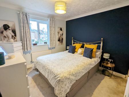 4 bedroom Detached house for sale in Mercia Drive, Ancaster, Grantham, NG32