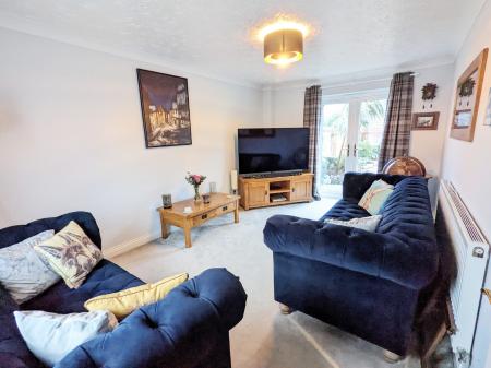 4 bedroom Detached house for sale in Mercia Drive, Ancaster, Grantham, NG32