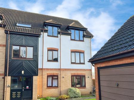 Albert Street, Grantham, NG31