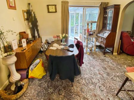 3 bedroom Semi-detached house for sale in The Crescent, Wilsford, NG32