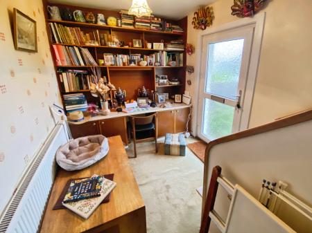 3 bedroom Semi-detached house for sale in The Crescent, Wilsford, NG32