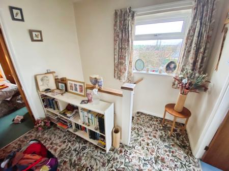 3 bedroom Semi-detached house for sale in The Crescent, Wilsford, NG32