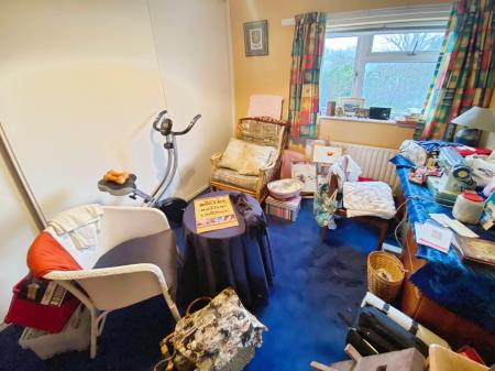 3 bedroom Semi-detached house for sale in The Crescent, Wilsford, NG32