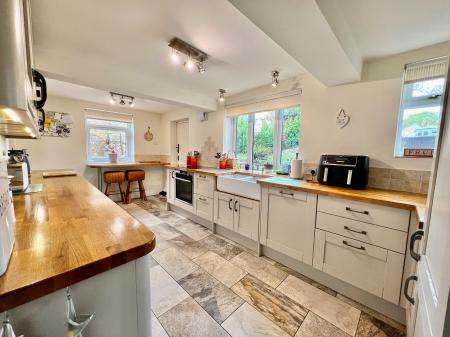 3 bedroom Detached house for sale in Newton Way, Woolsthorpe By Colsterworth, Grantham, NG33