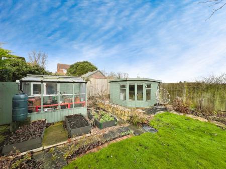 3 bedroom Detached house for sale in Newton Way, Woolsthorpe By Colsterworth, Grantham, NG33