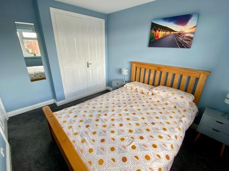 3 bedroom Semi-detached house for sale in Worcester Road, Grantham, NG31