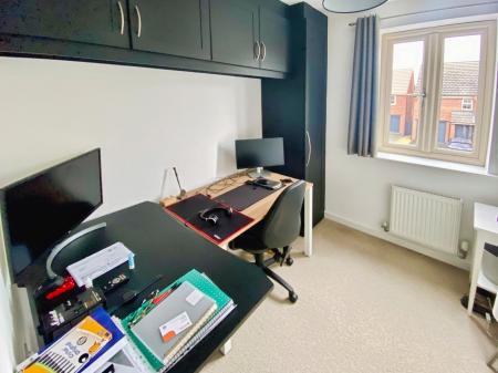 3 bedroom End of terrace house for sale in Watt Avenue, Colsterworth, Grantham, NG33