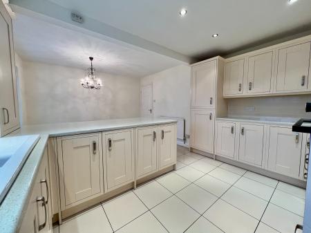 2 bedroom Detached house for sale in Chestnut Close, Bottesford, Grantham, NG13