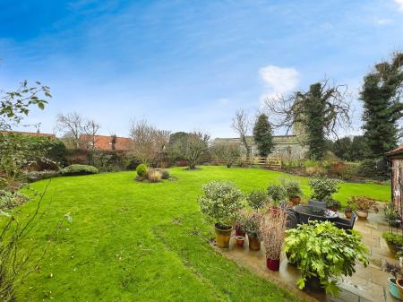 5 bedroom Detached house for sale in Church Street, Foston, Grantham, NG32