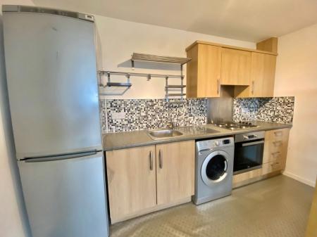 2 bedroom Flat to let in Scarsdale Way, Grantham, NG31