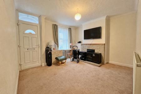 2 bedroom End of terrace house for sale in Dudley Road, Grantham, NG31