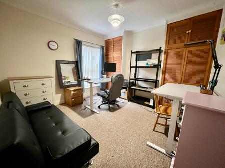 2 bedroom End of terrace house for sale in Dudley Road, Grantham, NG31