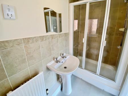 4 bedroom Detached house for sale in Lindisfarne Way, Grantham, NG31