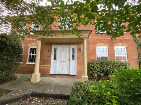 4 bedroom Detached house for sale in Lindisfarne Way, Grantham, NG31