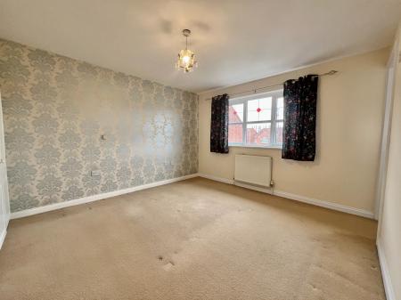 4 bedroom Detached house for sale in St. Mellion Drive, Grantham, NG31