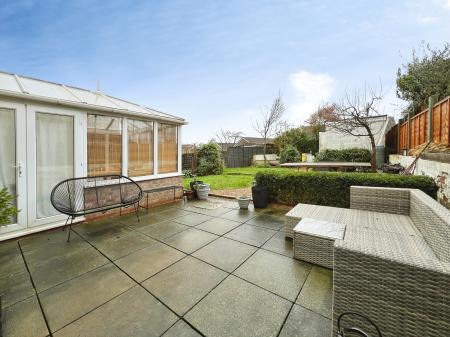 3 bedroom Semi-detached house for sale in First Avenue, Grantham, NG31