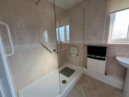 2 bedroom Flat for sale in Premier Court, Grantham, NG31