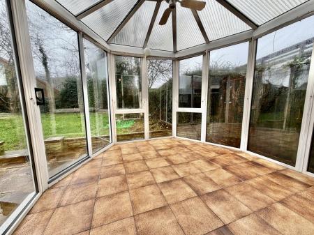 3 bedroom Semi-detached house for sale in High Street, Great Gonerby, NG31