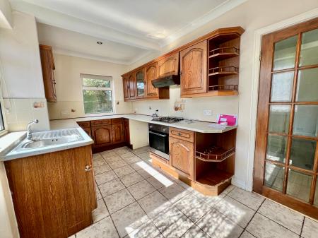 3 bedroom Semi-detached house for sale in High Street, Great Gonerby, NG31