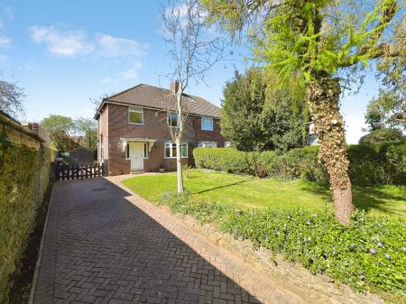 3 bedroom Semi-detached house for sale in High Street, Great Gonerby, NG31