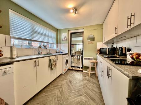 3 bedroom Semi-detached house for sale in Pinfold Lane, Marston, Grantham, NG32