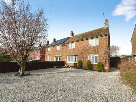 Pinfold Lane, Marston, Grantham, NG32