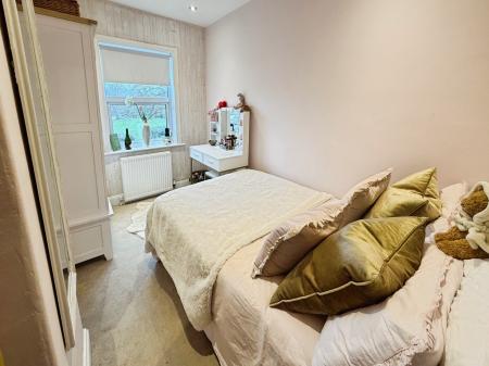 3 bedroom Terraced House for sale in Houghton Road, Grantham, Grantham, NG31