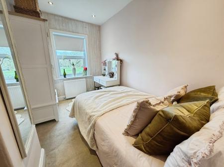 3 bedroom Terraced House for sale in Houghton Road, Grantham, Grantham, NG31