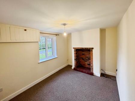 3 bedroom Semi-detached house to let in Sandbeck Cottages, Stragglethorpe, Grantham, LN5