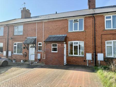 2 bedroom Terraced House for sale in The Drift, Barrowby, Grantham, NG32