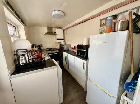 2 bedroom Terraced House for sale in College Street, Grantham, NG31