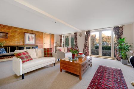 6 bedroom Detached house for sale in Church Lane, Brandon, Grantham, NG32