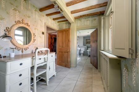 6 bedroom Detached house for sale in Church Lane, Brandon, Grantham, NG32