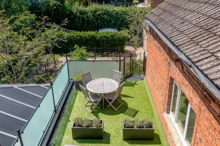 6 bedroom Detached house for sale in Church Lane, Brandon, Grantham, NG32