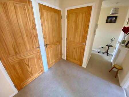 1 bedroom Flat for sale in Premier Court, Grantham, NG31