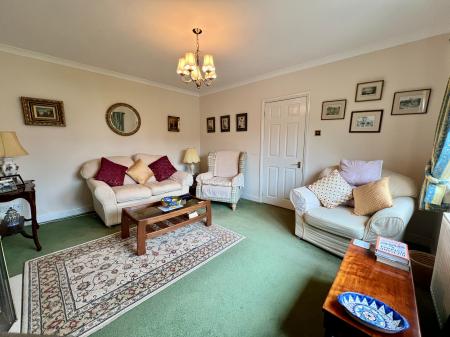 3 bedroom Detached house for sale in Park Road, Allington, Grantham, NG32