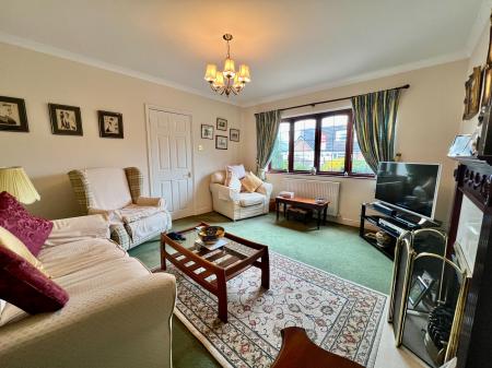 3 bedroom Detached house for sale in Park Road, Allington, Grantham, NG32