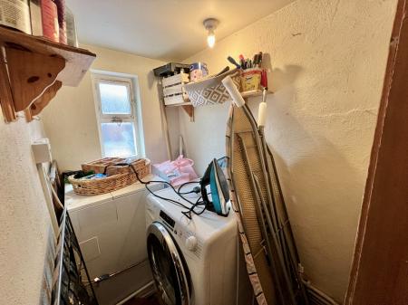 2 bedroom Cottage for sale in High Road, Londonthorpe, Grantham, NG31