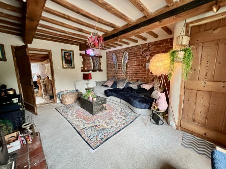 2 bedroom Cottage for sale in High Road, Londonthorpe, Grantham, NG31